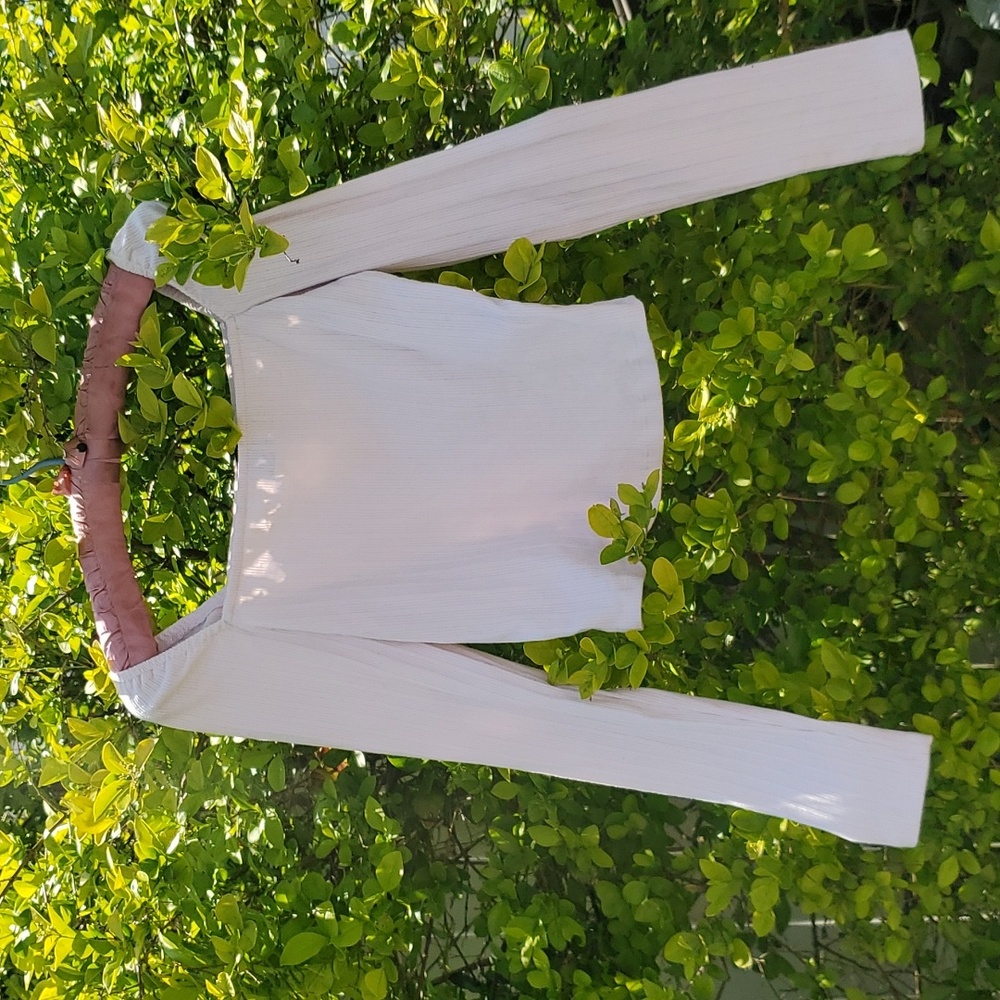 Blush pink long sleeve milkmaid top. Women's medium. Forever 21